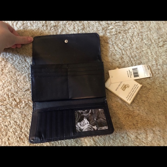 Navy wallet - Picture 2 of 2